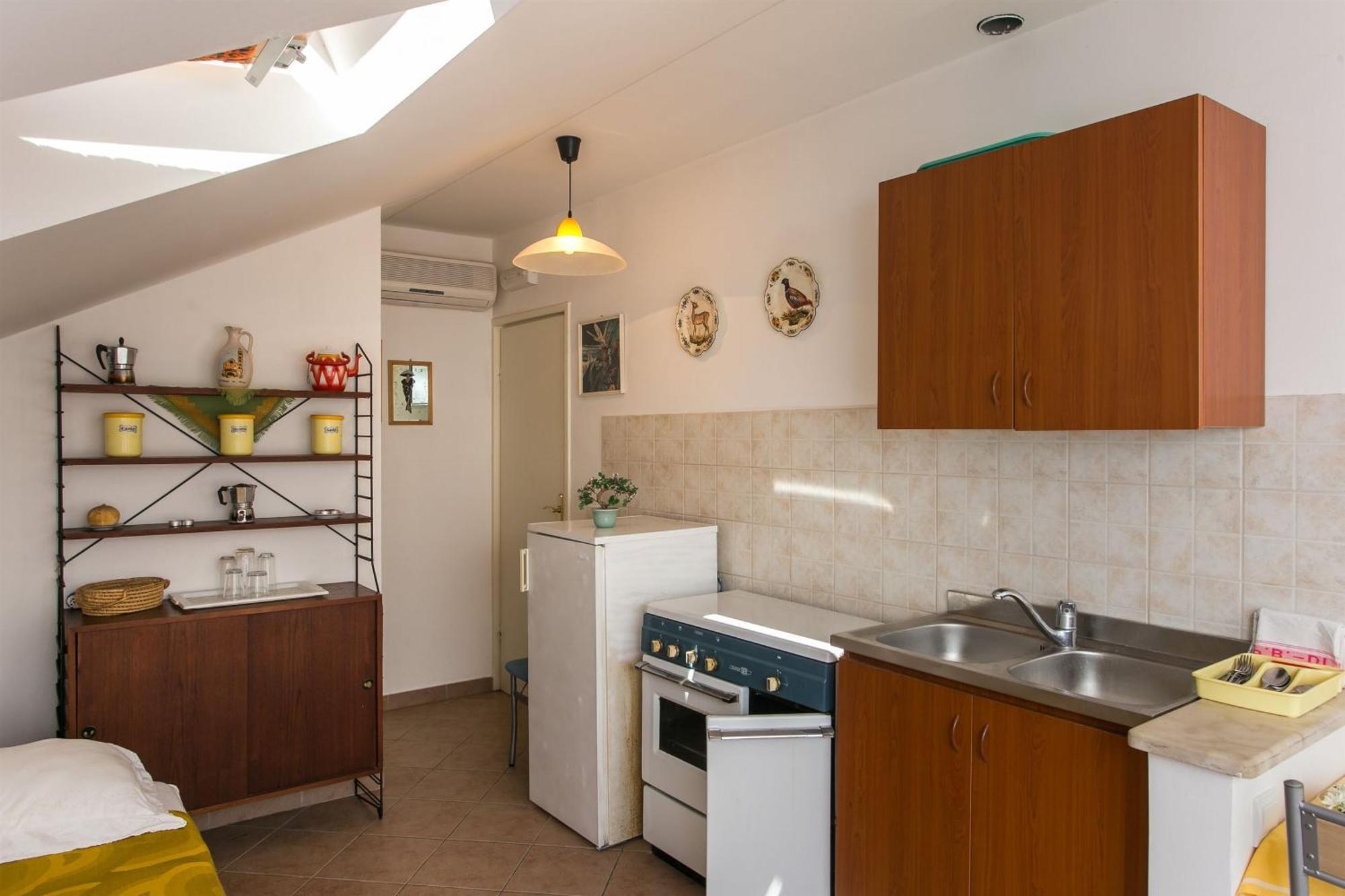 Apartments Marija - 50M From Beach Zaton  Exteriér fotografie